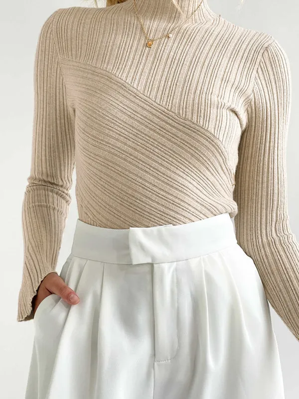 Elegant long-sleeved half turtleneck knitted top