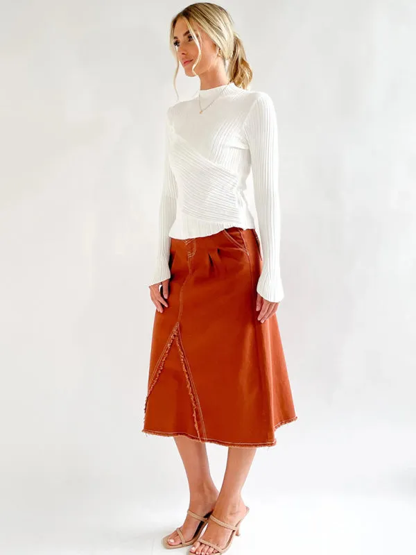 Elegant long-sleeved half turtleneck knitted top