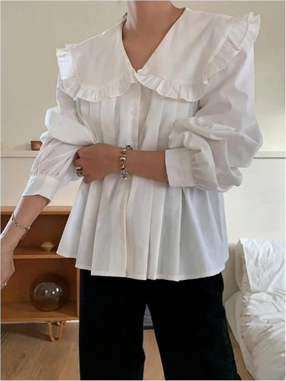 GORGLITTER Women's Peter Pan Collar Shirt Blouse Long Sleeve Ruffle Large Doll Collar Button Shirt Tops Trendy 2025