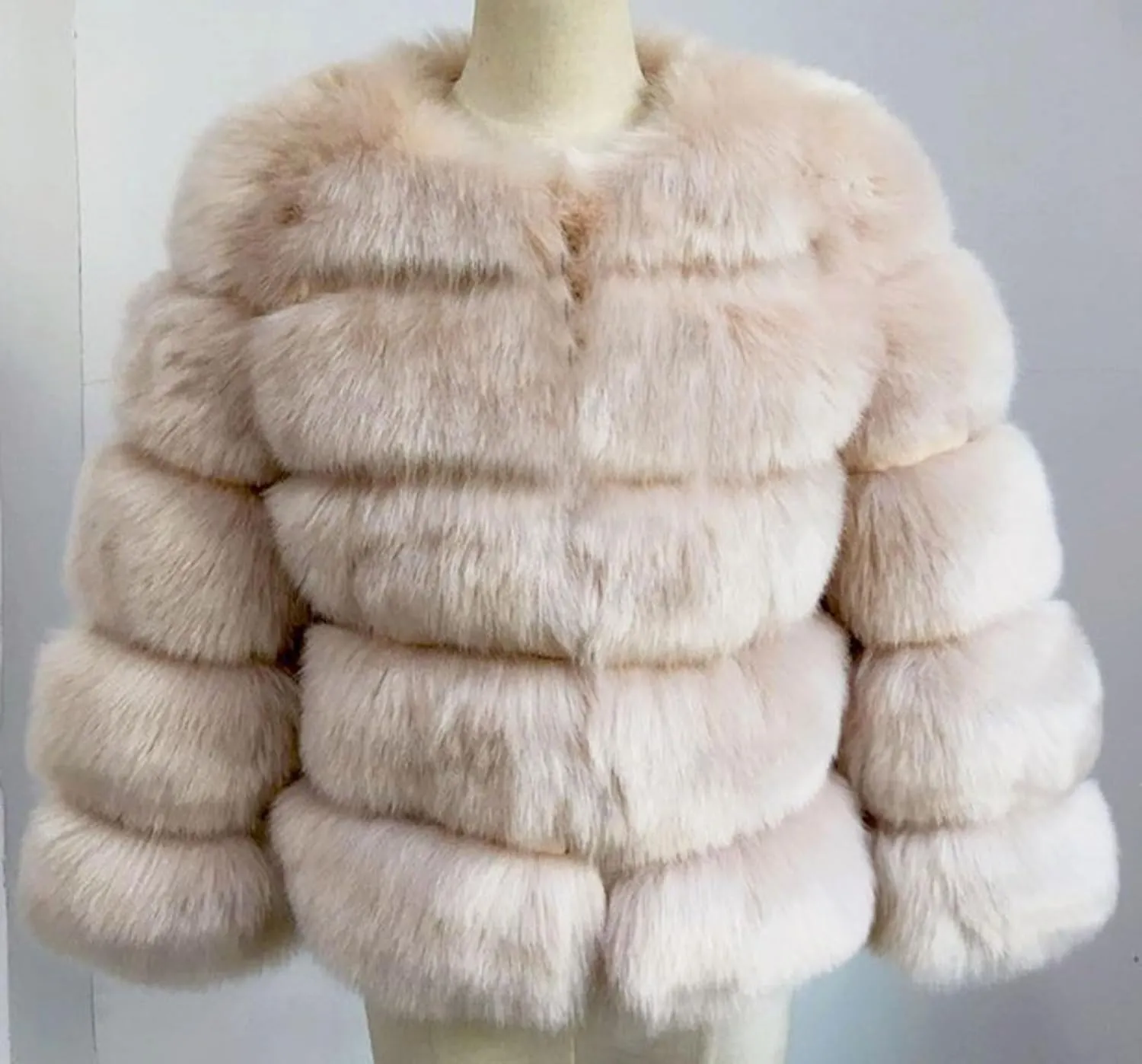 loveimgs Women Warm Fluffy Cropped Puffer Jacket Faux Fur Coat Crop Parka Collarless Winter Teddy Bear Coat Overcoat