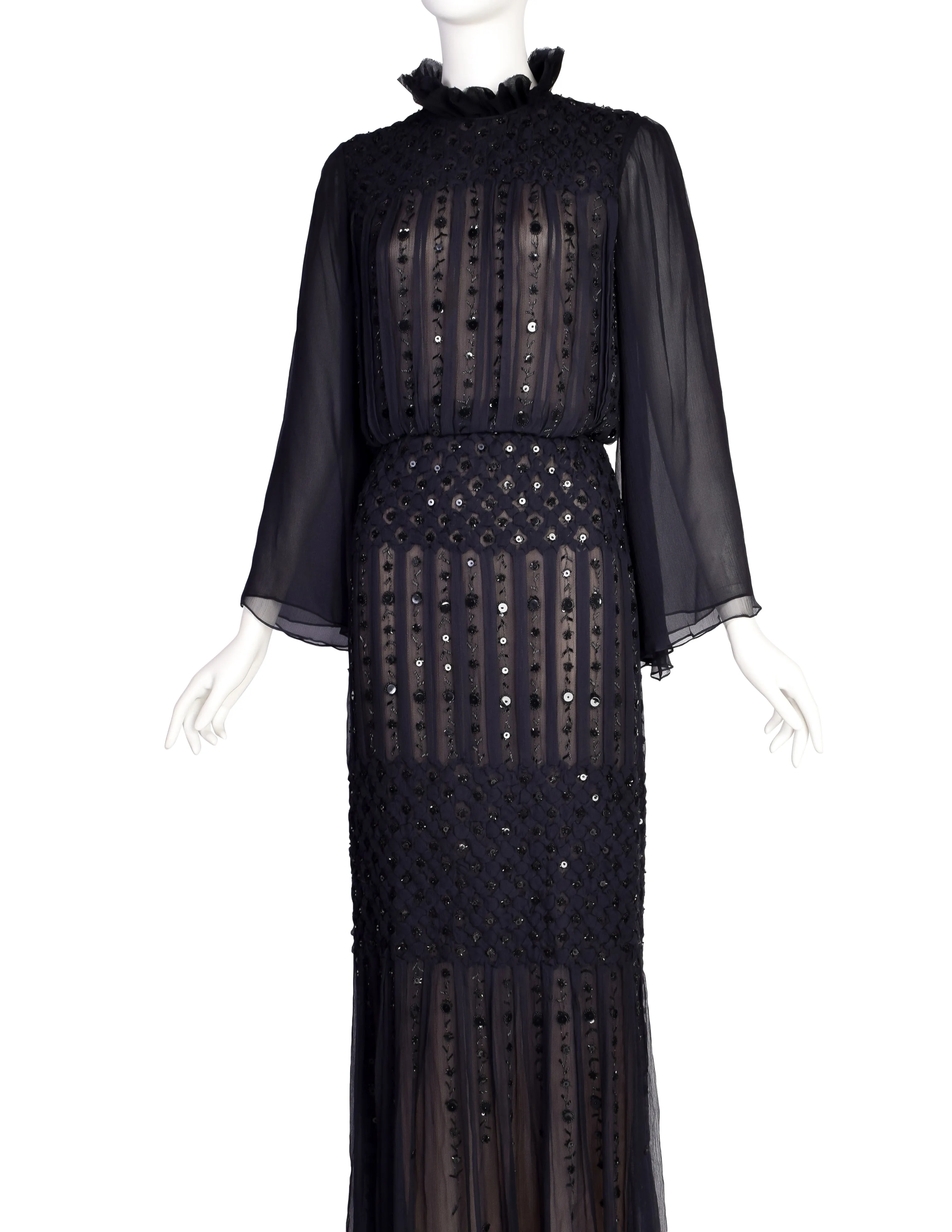Oscar de la Renta Vintage AW 2006 Black Sheer Silk Chiffon Smocked Pleated Beaded Sequin Dress