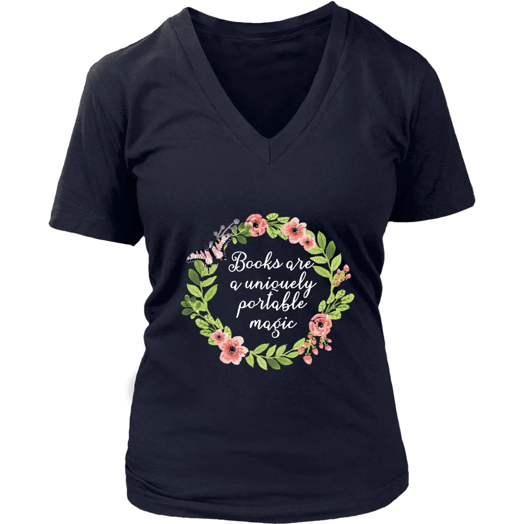 "Portable magic" V-neck Tshirt