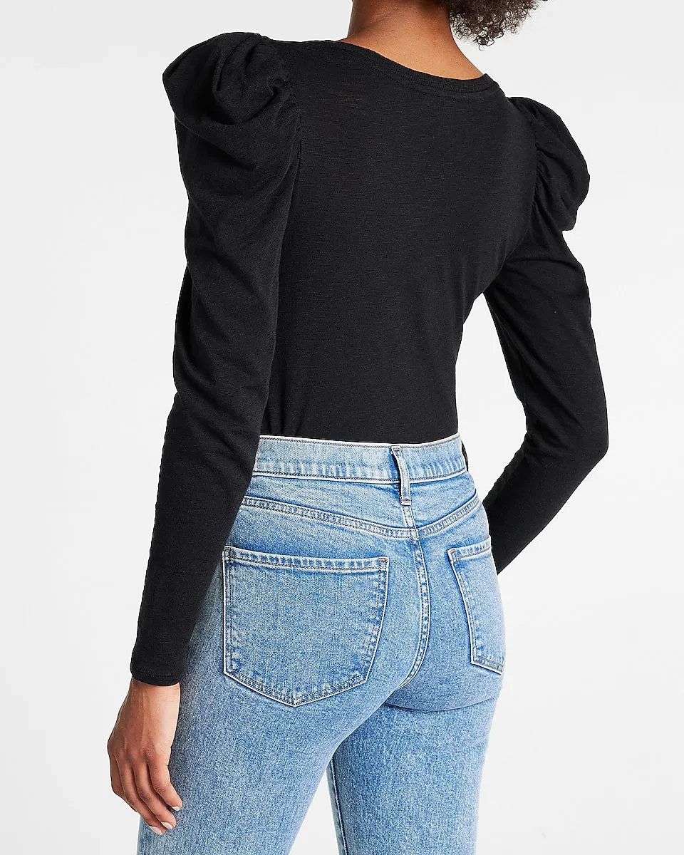 Skimming V-Neck Puff Shoulder Long Sleeve Tee in Pitch Black
