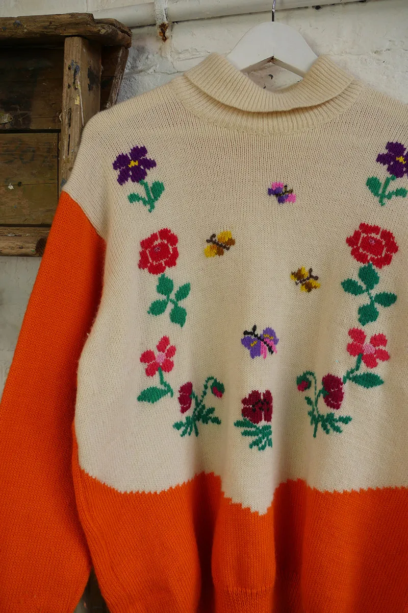 Vintage Knitwear - Butterflies & Blooms - Size XL
